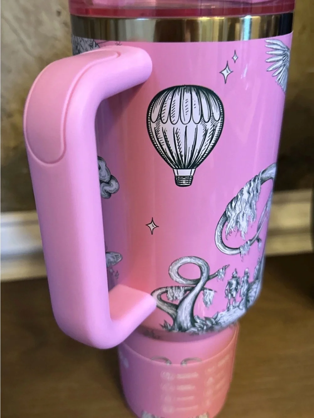 NEW Stanley x Wicked For Good 40oz Quencher Tumbler H2.0 Ozian Reprise Pink NWT - Picture 6 of 6